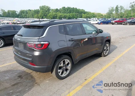 2020 Jeep Compass Limited 4X4 z USA, uszkodzony, nr VIN 3C4NJDCB5LT105079